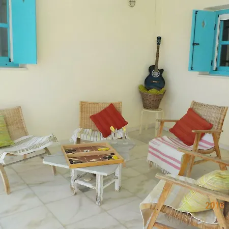 Mirtula, Mountain Retreat With A Plonge Pool Holiday home *